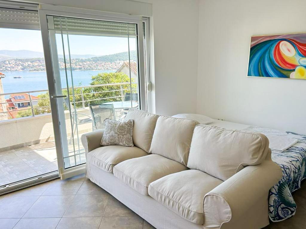 Apartments Oklopcic Trogir Exterior photo
