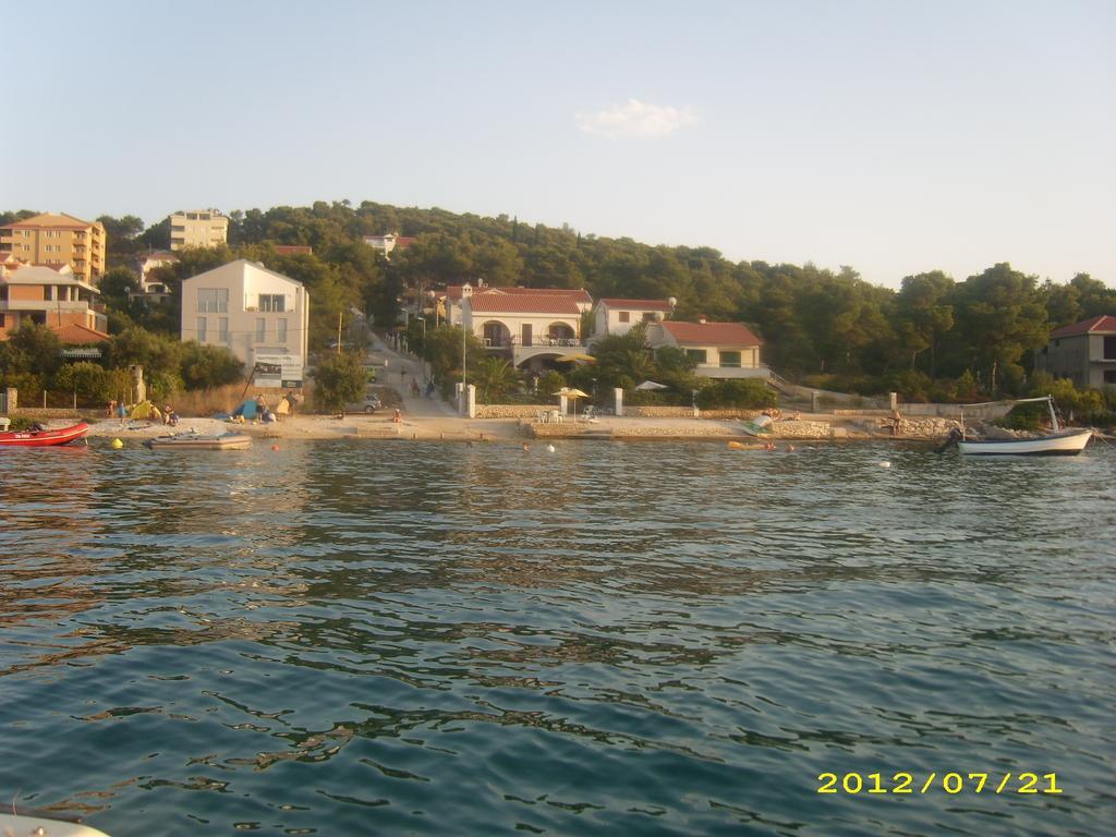 Apartments Oklopcic Trogir Exterior photo