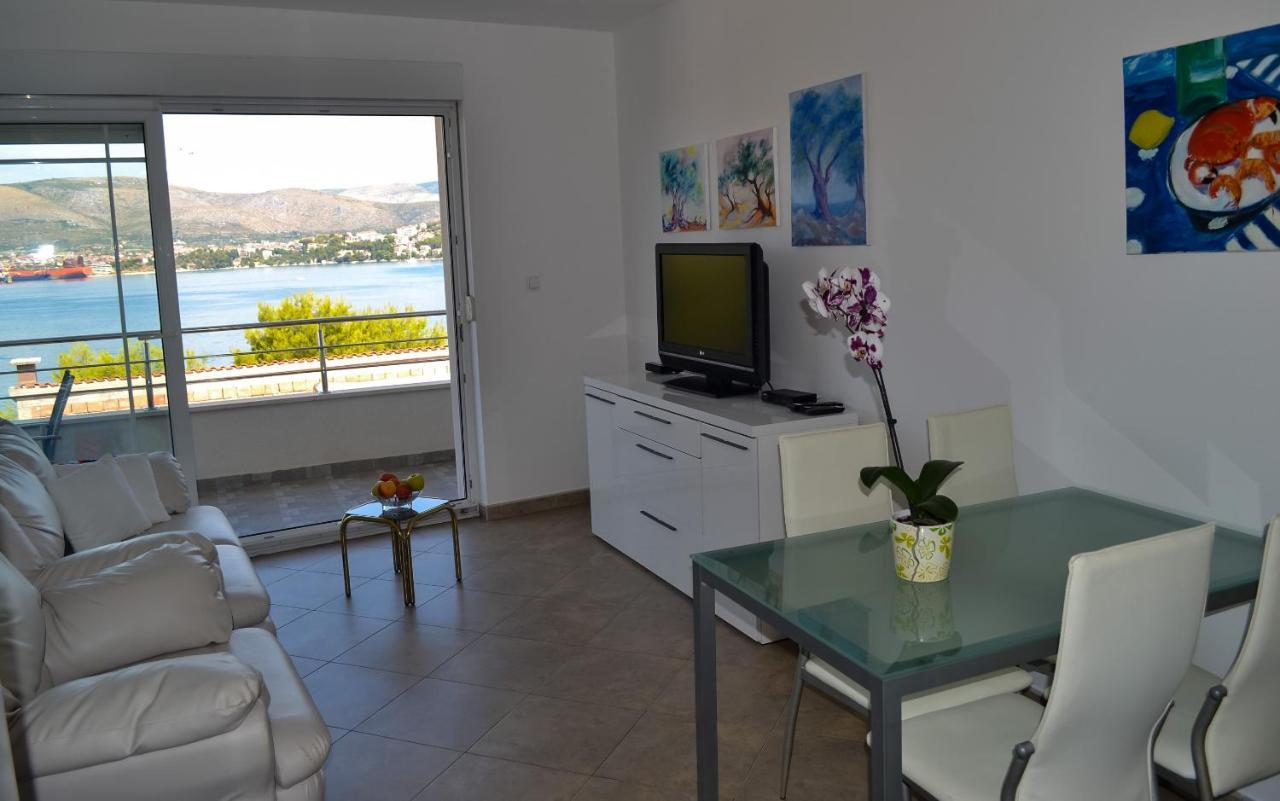 Apartments Oklopcic Trogir Exterior photo
